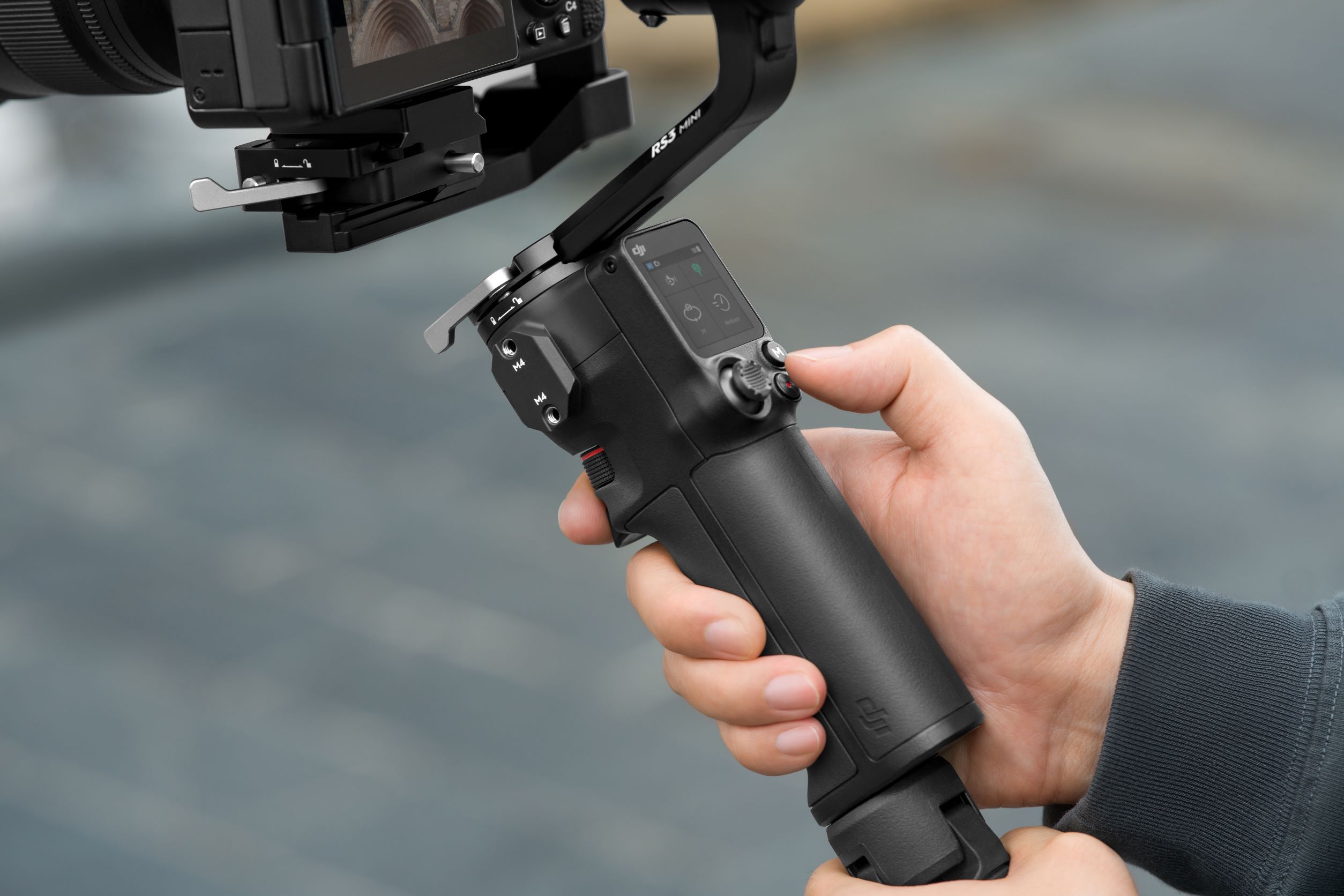 Gimbal chống rung DJI Ronin RS 3 Mini