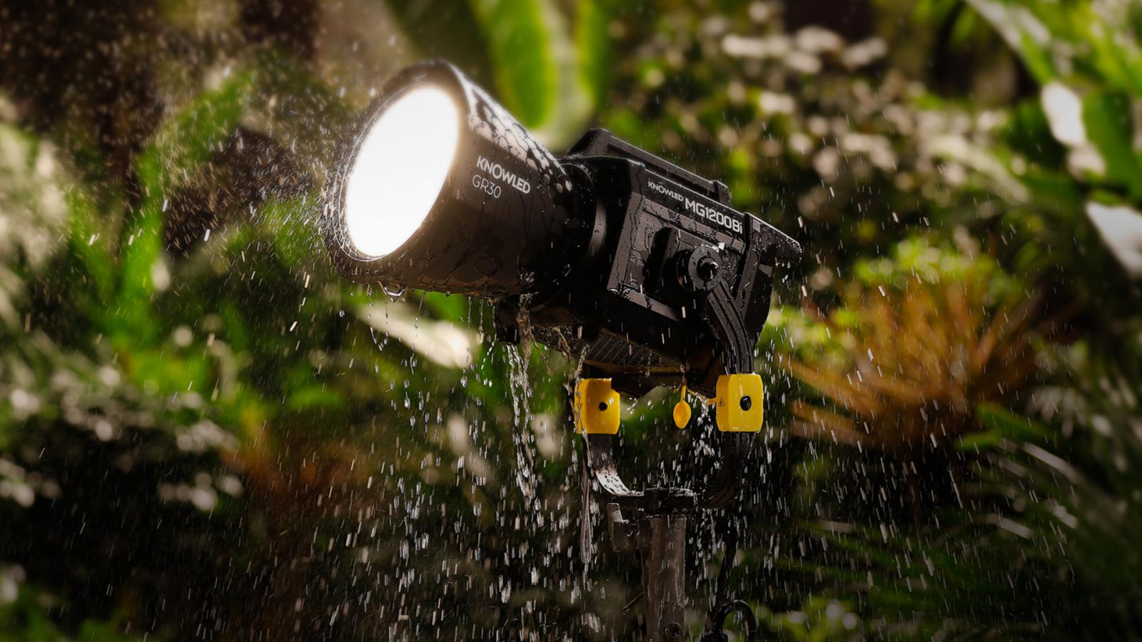Đèn Godox KnowLed Led video light MG1200Bi 2800K-5600K