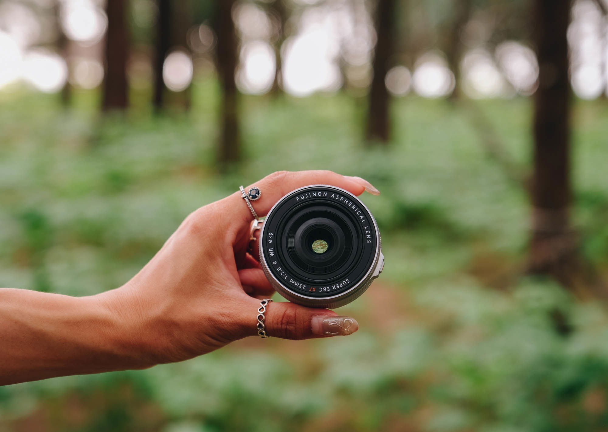 Ống kính Fujifilm XF 23mm f/2.8 R WR (Silver)