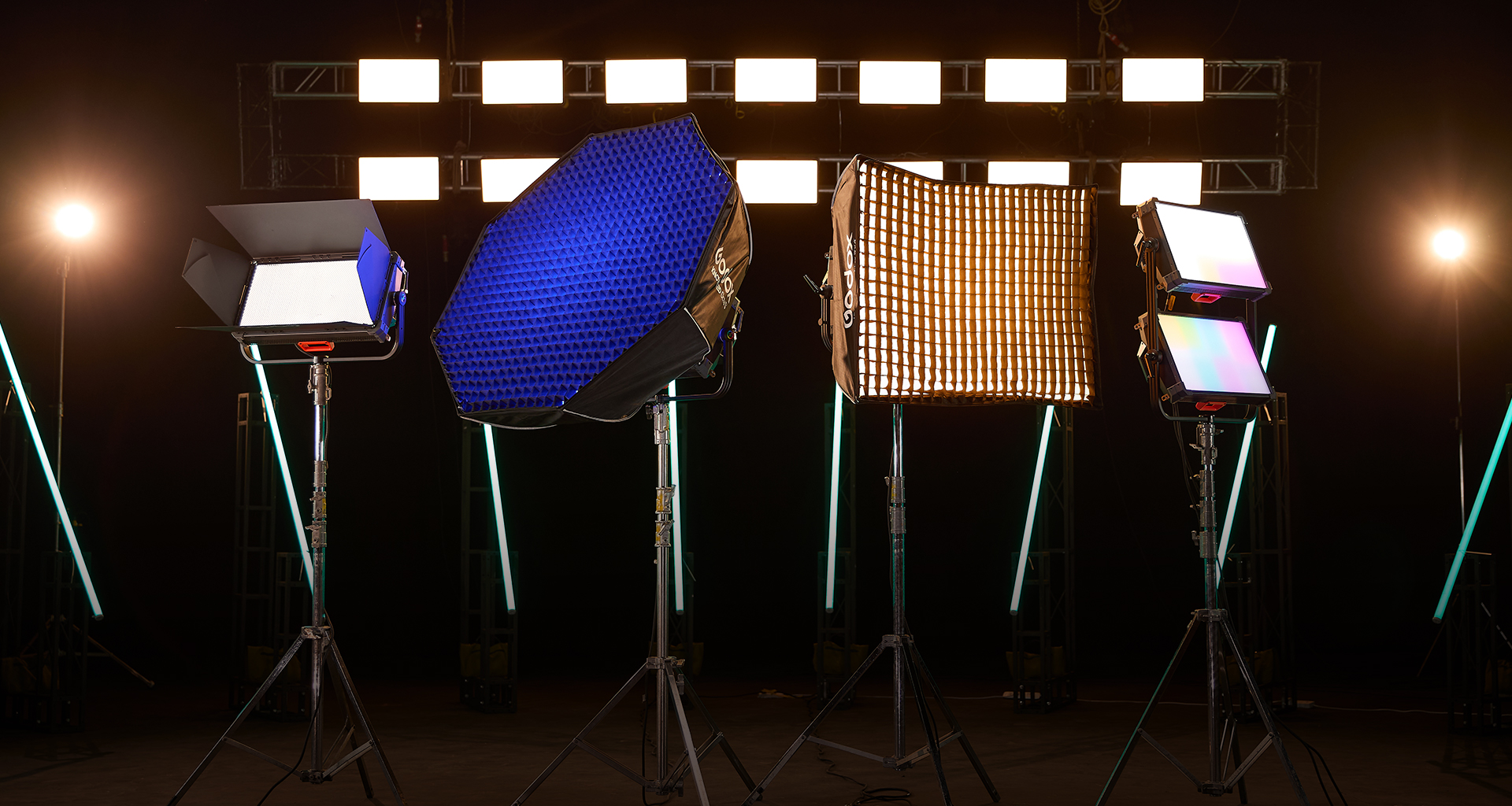 Đèn Godox KNOWLED P300R RGB LED Light Panel
