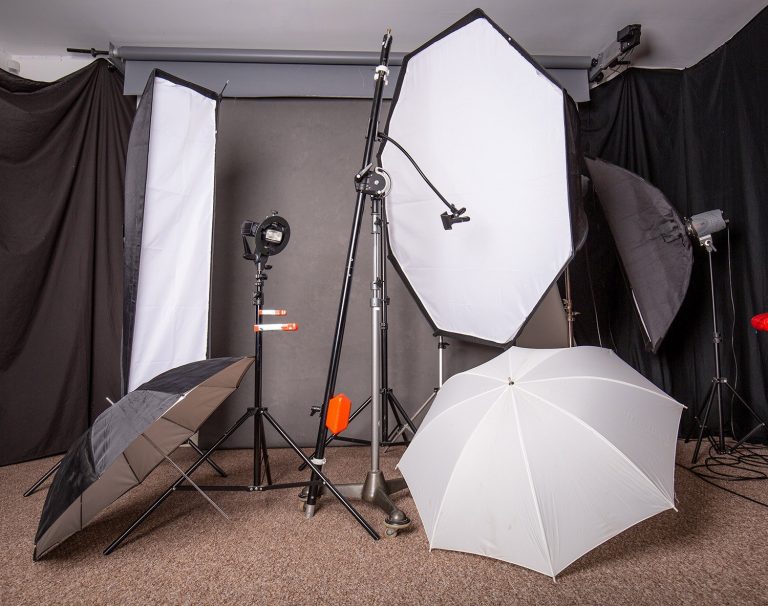 Softbox Tổ Ong Godox 22X90