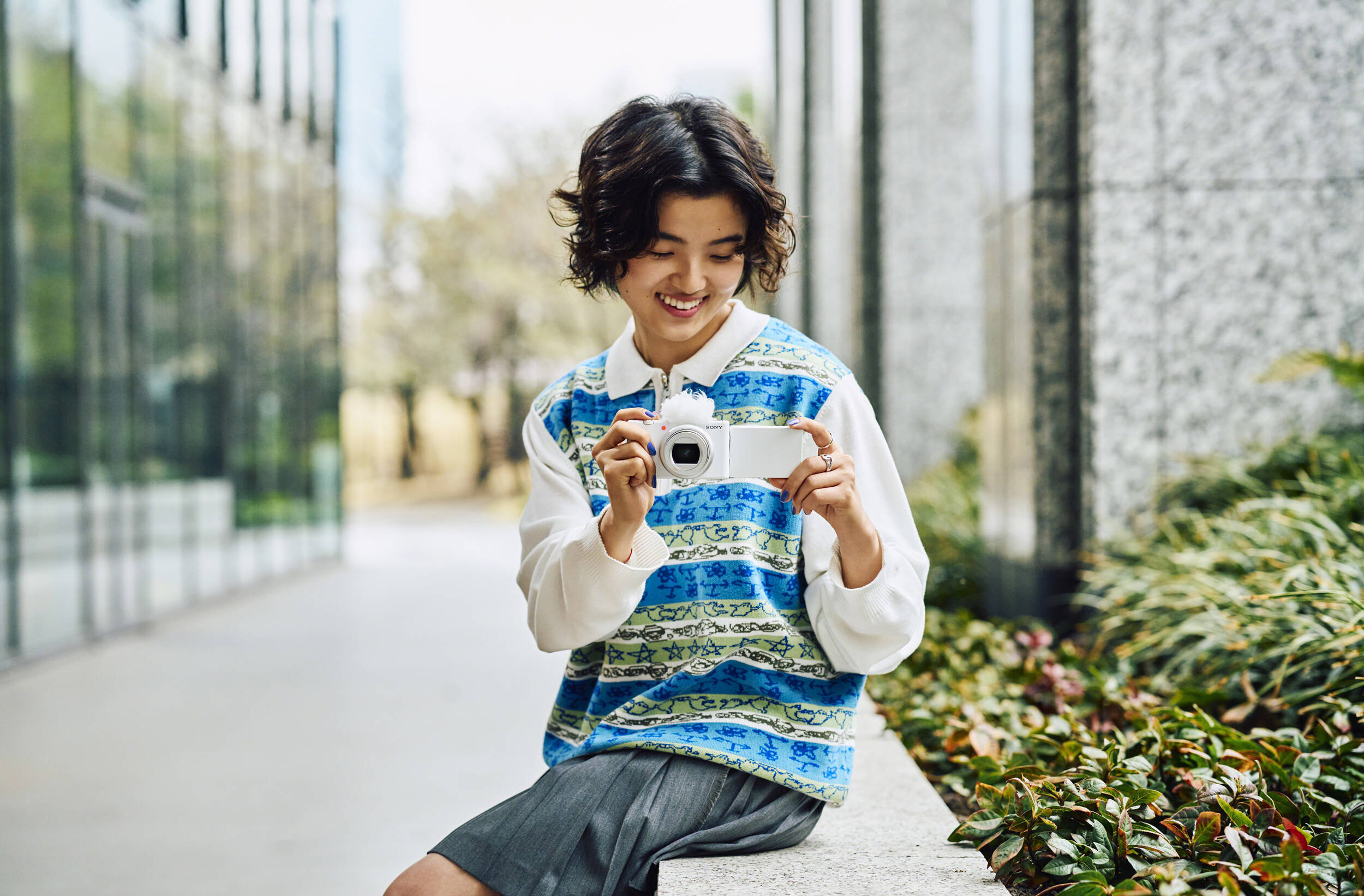 Máy ảnh Sony ZV-1 II (White)