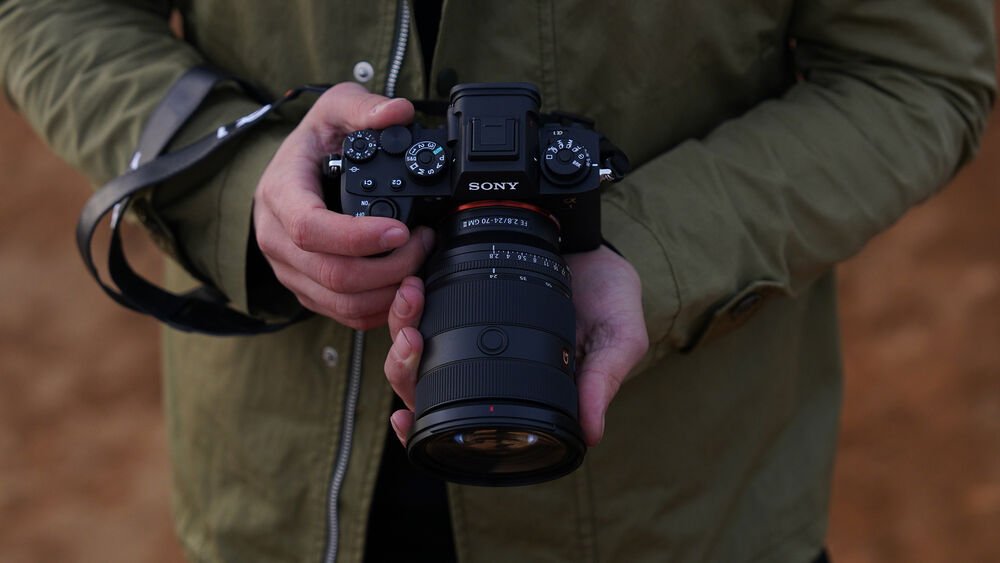 Ống Kính Sony FE 24-70mm f/2.8 GM II
