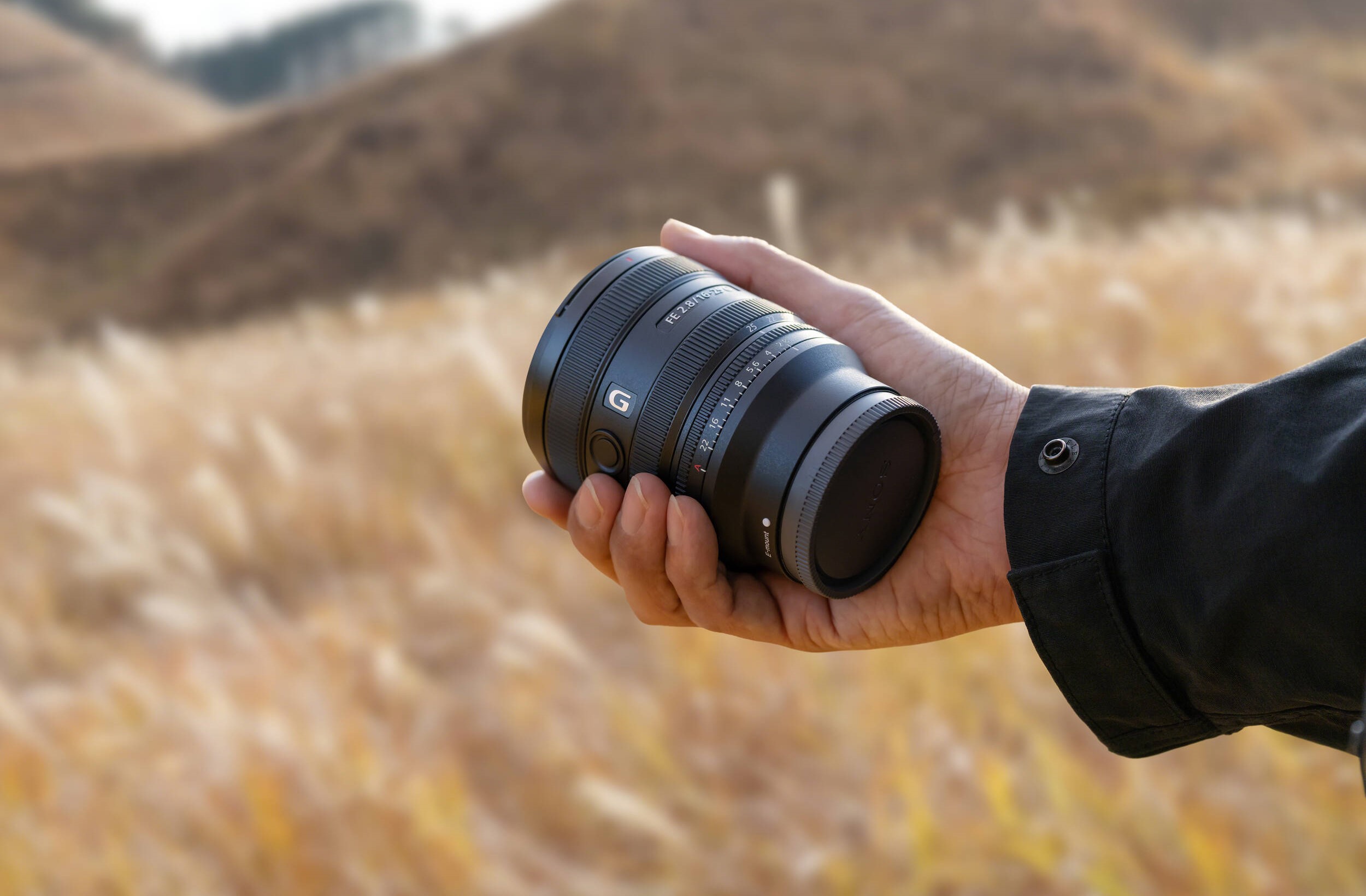 Ống Kính Sony FE 16-25mm f/2.8 G