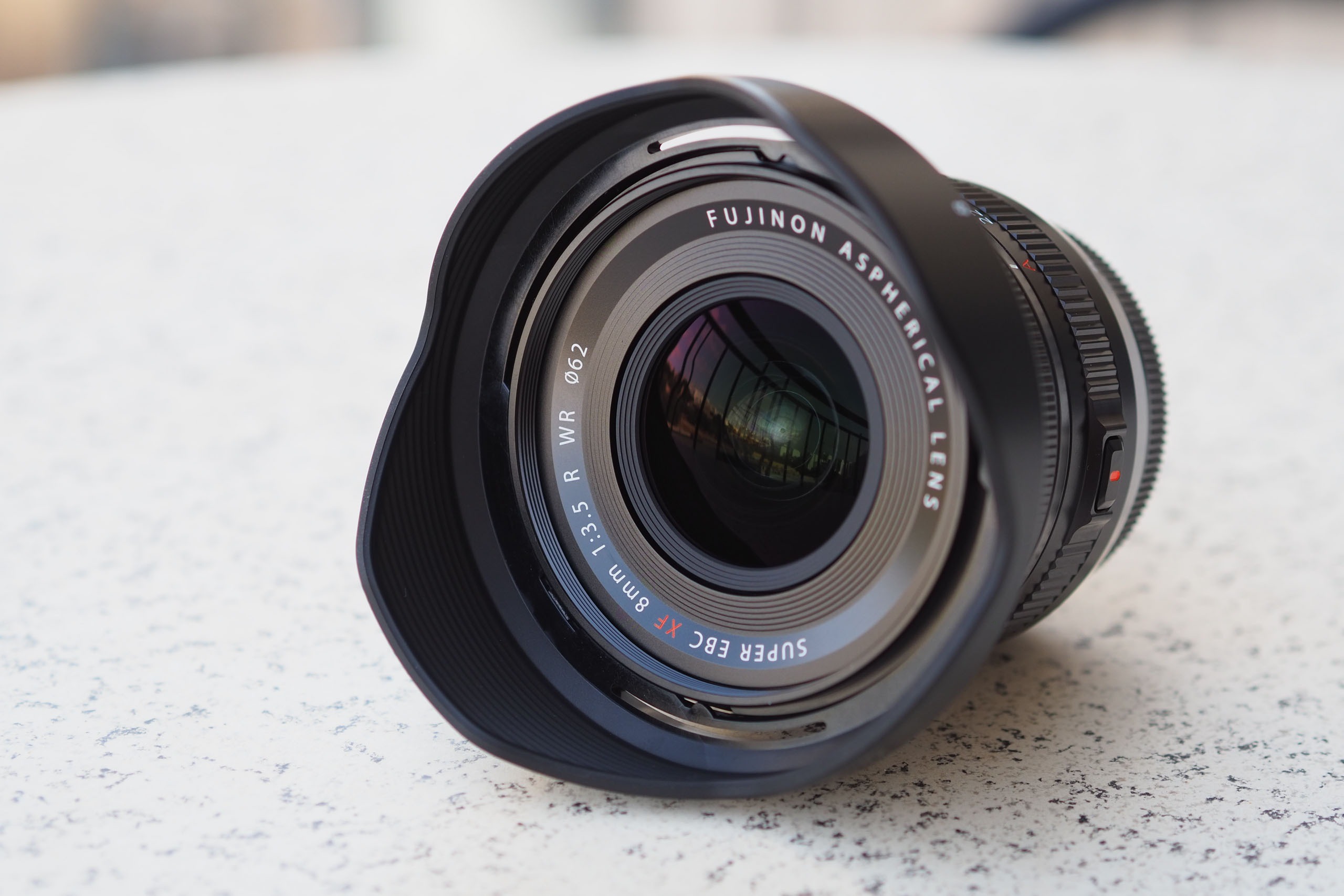 Ống kính Fujifilm XF 8mm f/3.5 R WR