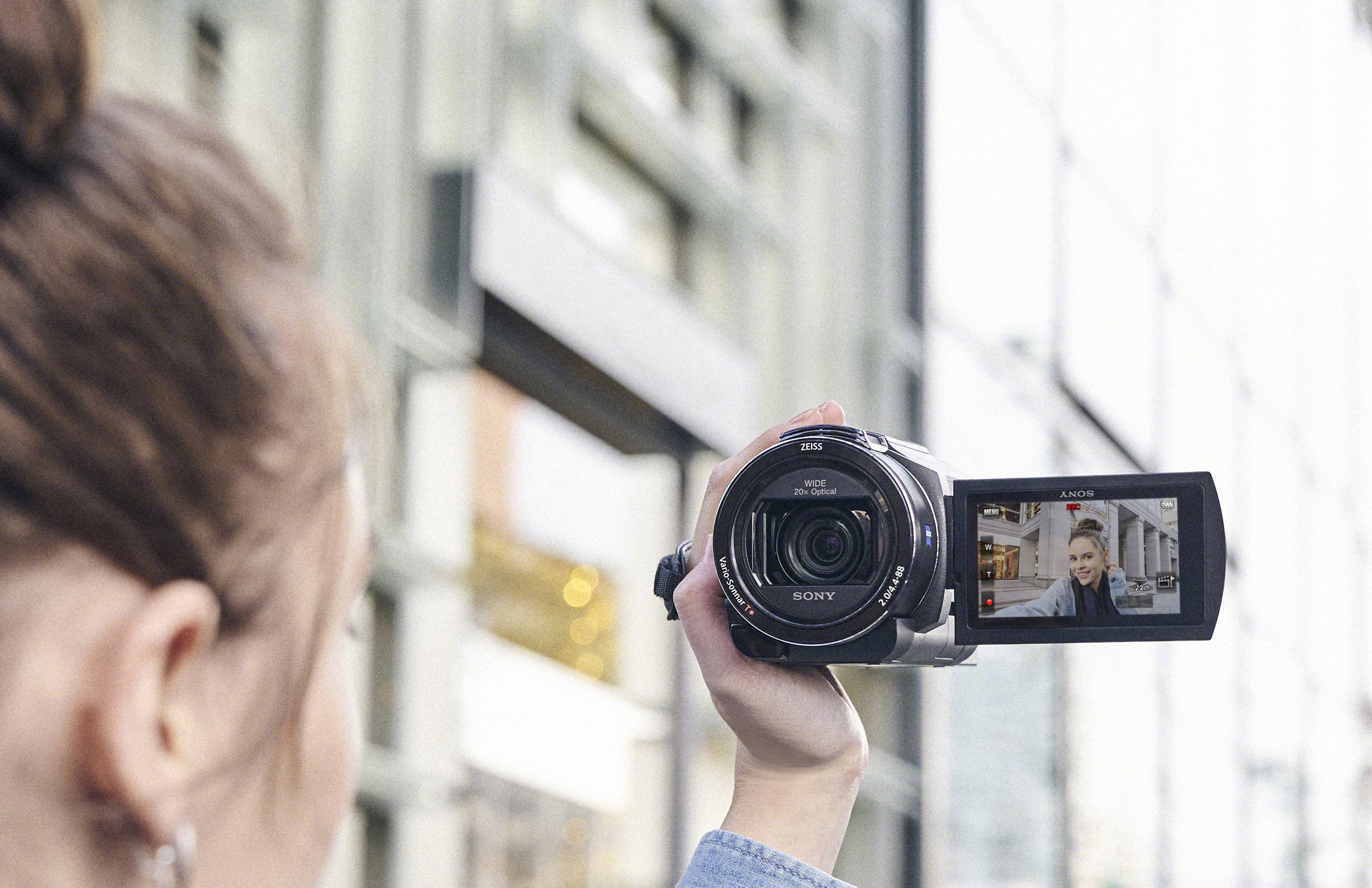Máy Quay Phim Sony FDR-AX43A UHD 4K Handycam