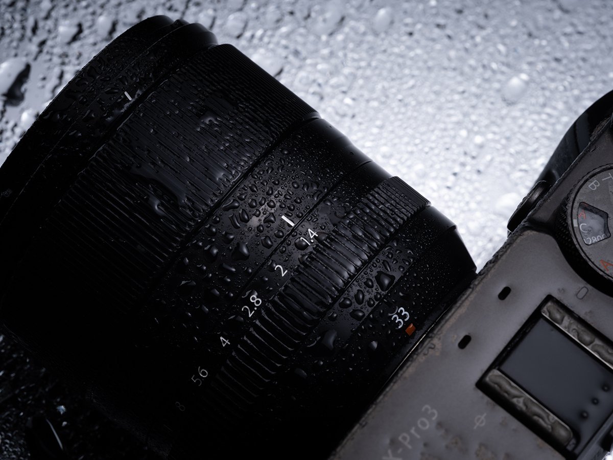 Ống kính Fujifilm XF 33mm F1.4 R LM WR