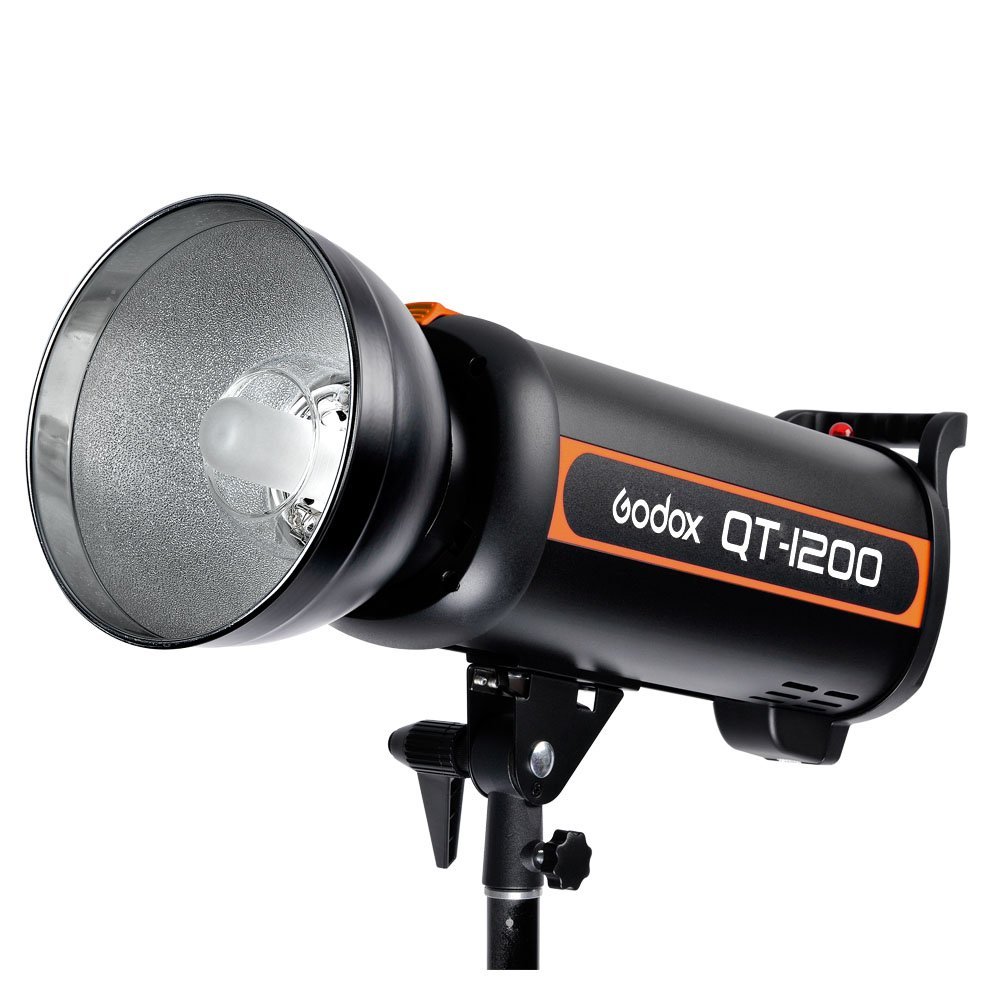 Đèn flash studio Godox QT1200