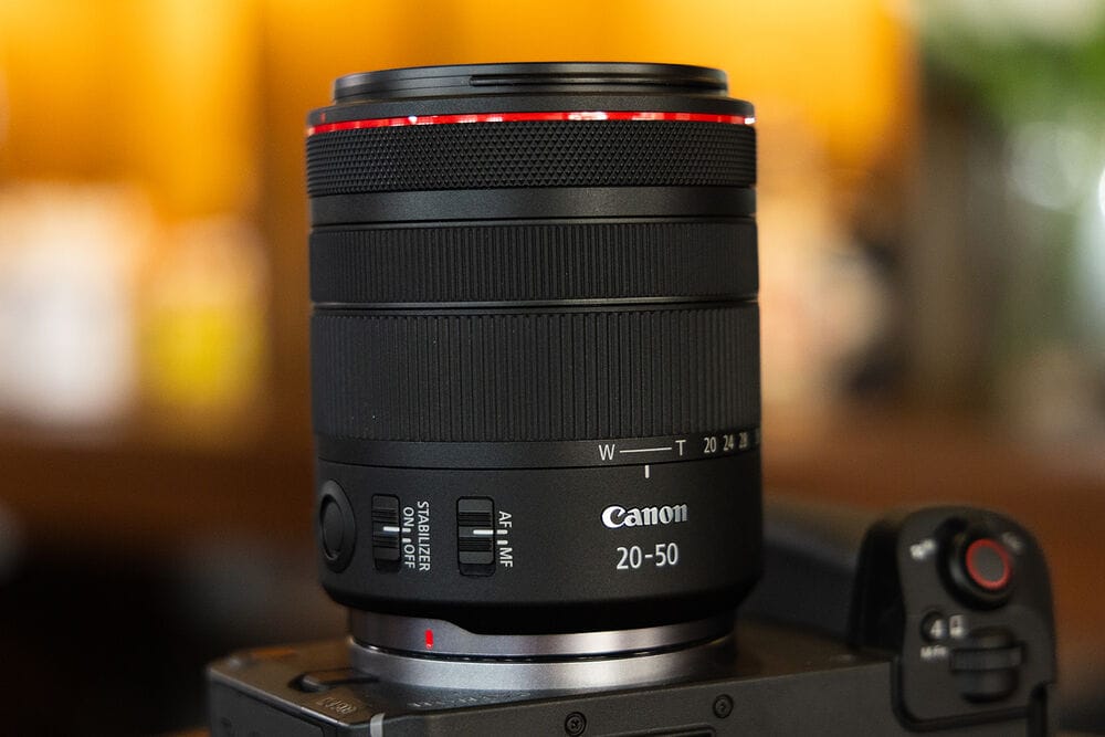 Ống kính Canon RF 20-50mm f/4L IS USM PZ