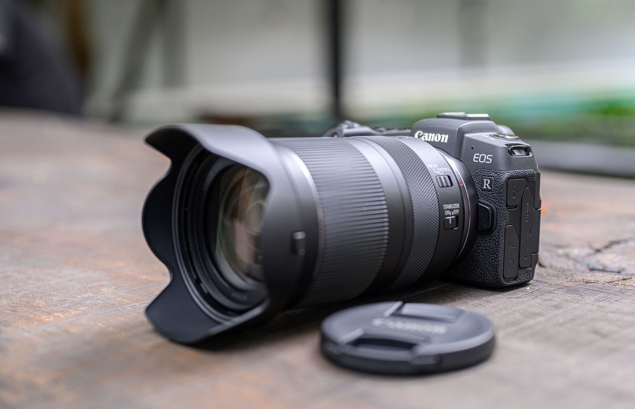 Ống kính Canon RF 24-240mm F4-6.3 IS USM