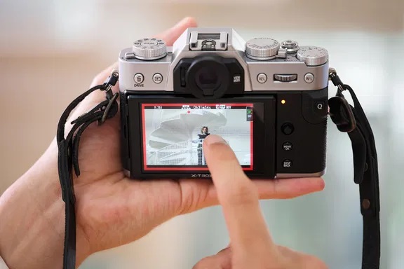 Máy Ảnh Fujifilm X-T30 III (Charcoal Silver, Only Body)