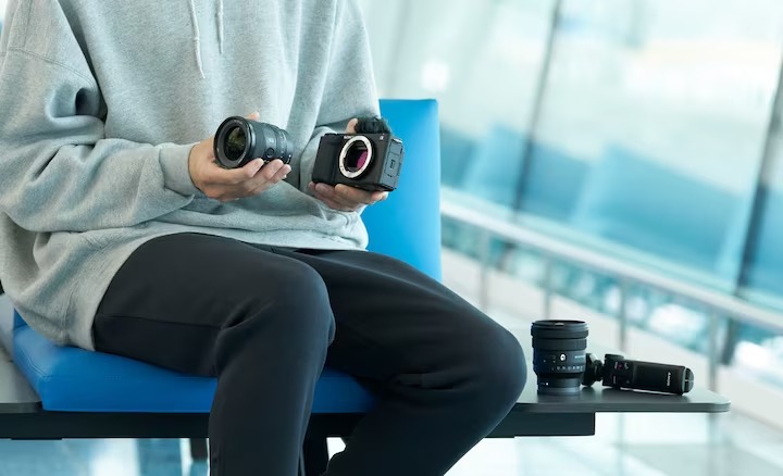 Máy ảnh Sony ZV-E1 (Black, Body Only)