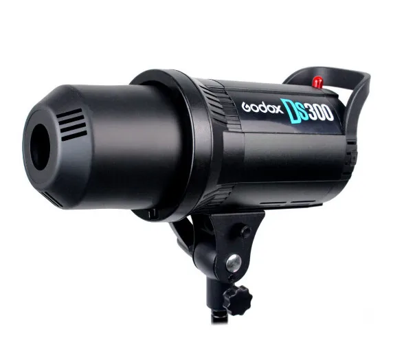 Đèn Flash Studio GODOX DS300