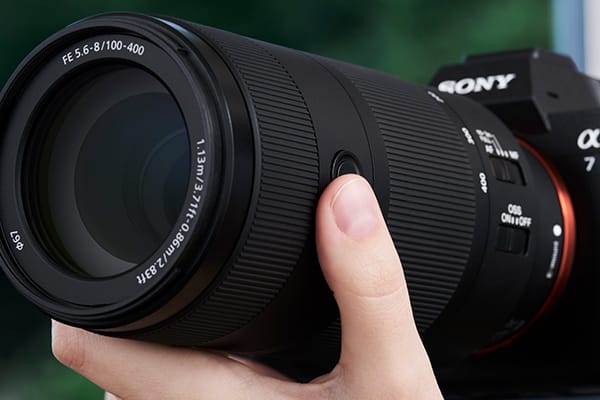 Ống kính Sony FE 100-400mm f/5.6-8 OSS
