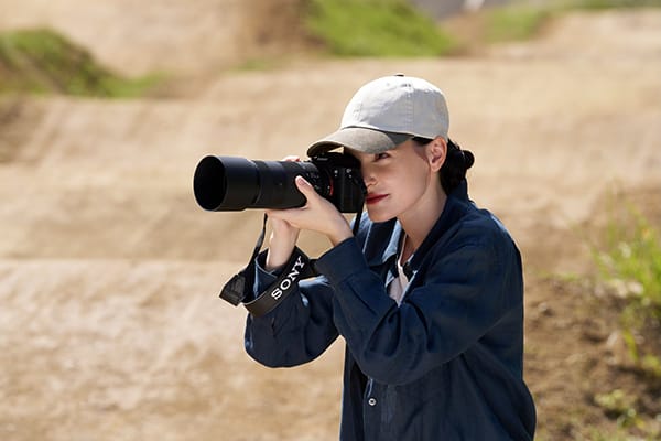 Ống kính Sony FE 100-400mm f/5.6-8 OSS