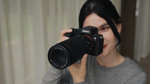 Ống kính Sony FE 100-400mm f/5.6-8 OSS